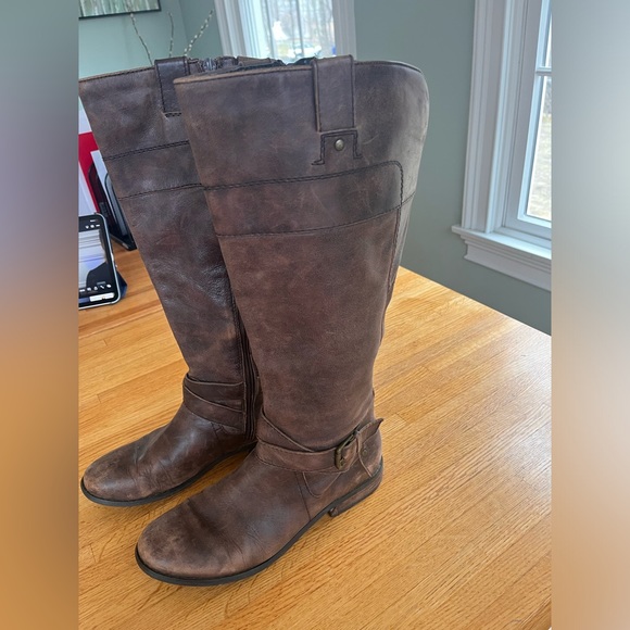 Size 9 brown riding boots - Picture 2 of 4